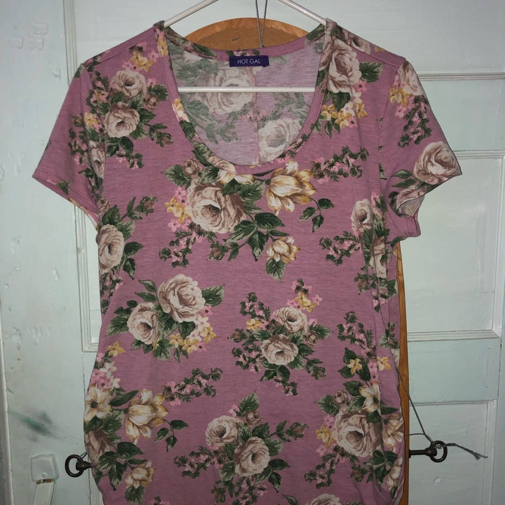 Flower maternity shirt